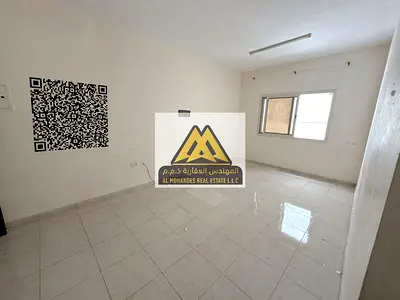 | موقع حيوي | قريب من جميع الخدمات | مساحة كبيرة|