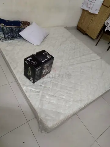 Used King Mattress (200x180x11) in Good Condition