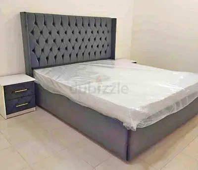 Queen upholstered bed with storage and its without bedside tables - grey