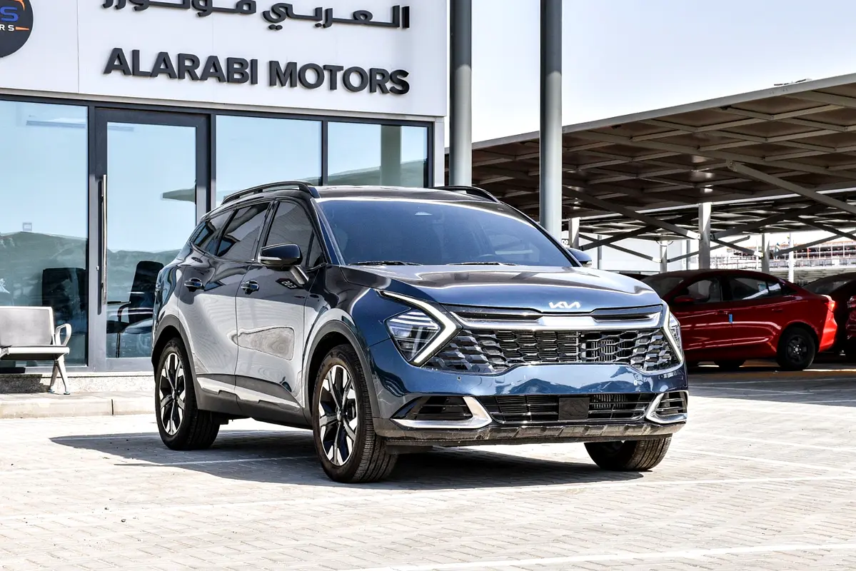 Kia Sportage 2024 — photo 1 of 18