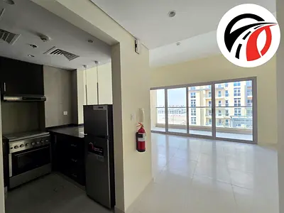 Ready to Move, Spacious 1Bedroom Appartment With Kitchen Appliances, Multiple Payments
