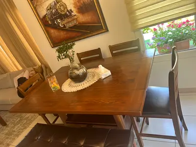 Dinning table