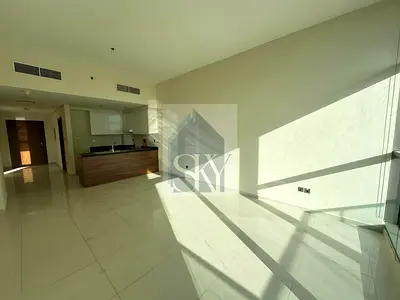 Built- In Wardrobe | Green View | Well maintained