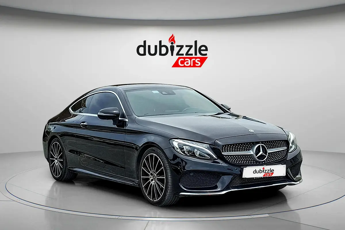Mercedes-Benz C-Class 2018 — photo 1 of 15