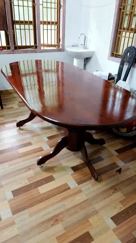 Dinning table