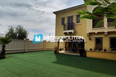 Corner 4BR+Maids | Massive Plot | Well Maintained
