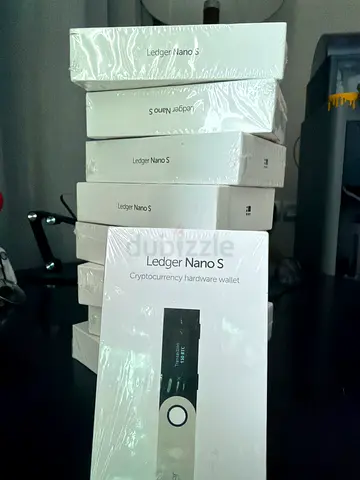 sealed Ledger Nano S hardware crypto wallet