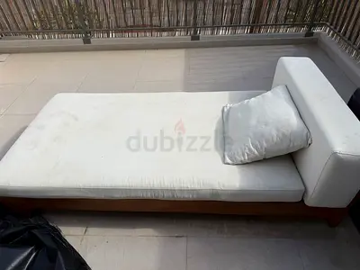 Outdoor daybed sunbed lounge with cushion (white fabric, wooden base)