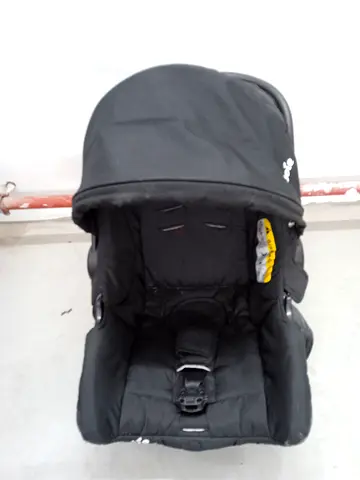 Black Infant Car Seat (Removable Canopy) - Good Used Condition