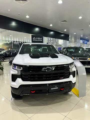 2025 Chevrolet Silverado 1500 LT Trail Boss - GCC Specs - Brand New