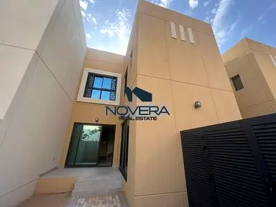 Brand New | C mid type | stunning layout