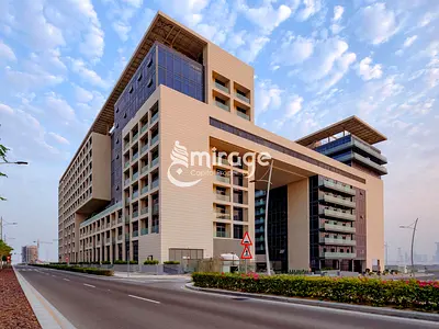 Vacant & Modern 1BR | Full Facilities | Prime Area