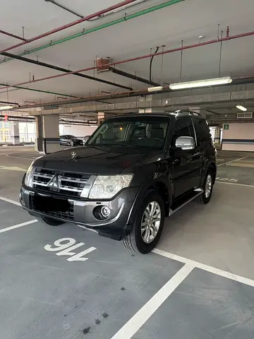 Mitsubishi Pajero - 2 Door - (2014) - GCC SPEC - 180,000 KM - Full Option