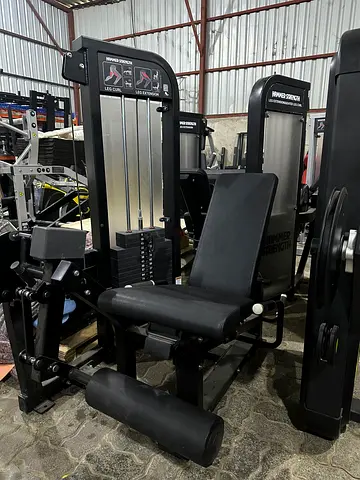 Used Leg Extension and Leg Curl Machine — Commercial Gym Equipment