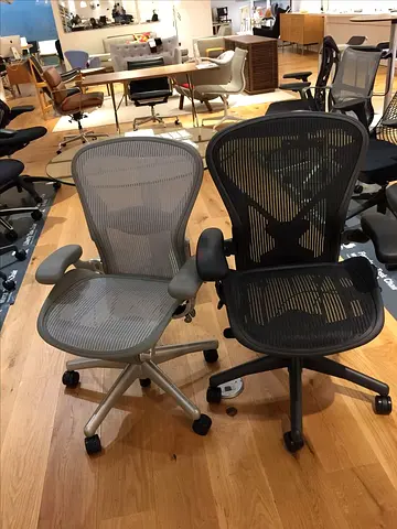 Herman Miller New Model Aeron Classic Office Chair fully loaded Size B and C