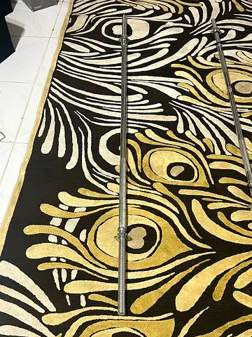 79 inch Gym Bar perfect condition