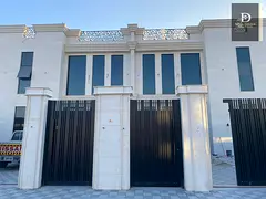New villa for rent .. First resident .. In Sharjah, Al Hoshi area. Corner of two streets .. Area 500