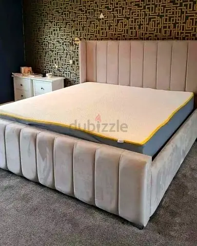 Brand New king Size Fully Customisable
Bedframe,Hydraulic Storage Can be
Installed