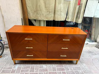 Mid-century 6-drawer Wooden Dresser / Sideboard - Good Condition