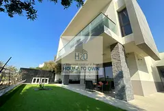 4BR Corner Single Row | Full Golf &amp; Lake View Unit