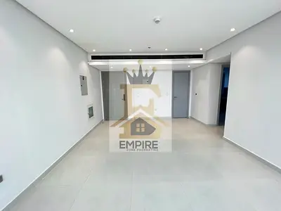 Prime location spacious apartment maintenance pool and gym free parking free close to Dubai