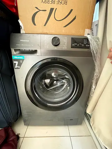 Hisense 7kg Front Load Washing Machine - Used, Good Condition