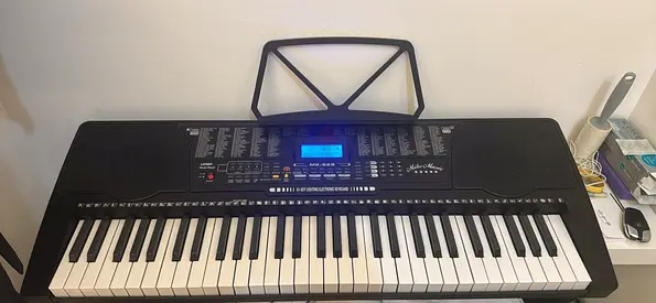 Mike Music mk-825 61-Key Electronic Keyboard with Built-in Speakers
