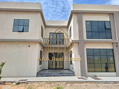 MODERN STYLE | BRAND NEW | SPACIOUS