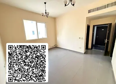 Second studio living in a large area and a separate kitchen