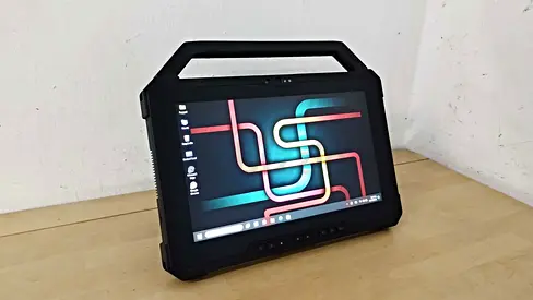 Dell Rugged Extreme/ i5 / 256GB SSD