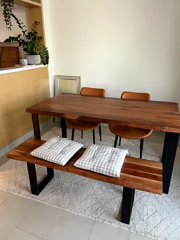 United Furniture Solid Wood Dining Table with Bench and 2 Chairs