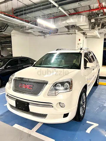 GMC ACADIA DENALI PEARL WHITE 2012