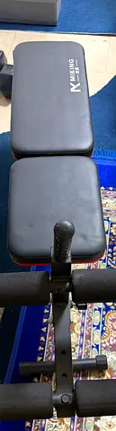 Miking Adjustable Workout Bench — Foldable Flat/Decline Bench in Good Condition and both dumbbell