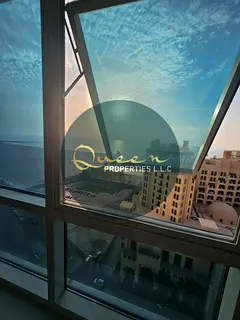 3 bedrooms and a living room + maid's room | Sea view | Air conditioning and free parking – Al