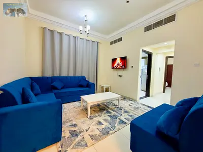 فرصة للتميز السكني ارقي غرفتين وصالة بعجمان الروضة 1 فرش جديد و مرتب 2 حمام مع بلكون سهل المخرج لدبي و الشارقة