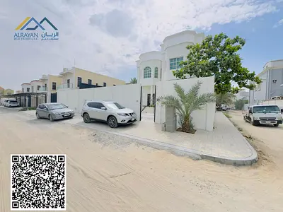 Villa for rent, large area 6500 sq ft, five bedrooms, suitable for family living