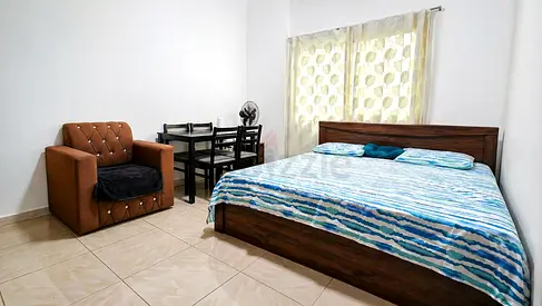All Bills INCLUDE, NO COMMISION.   Fully furnished Room available for working couple