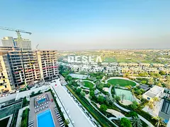 Vacant | Golf and Pool View | Unfurnished
