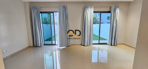 Stunning 3Bed in Al Zahia