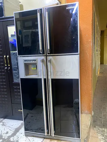Fridge hitachi 4 doors