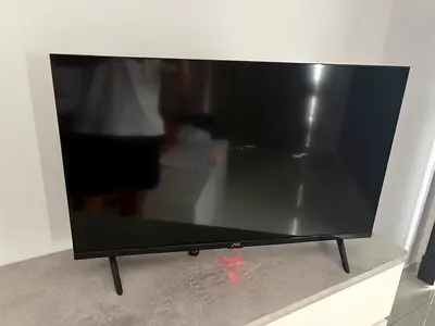 JVC 32” HD Smart LED Television