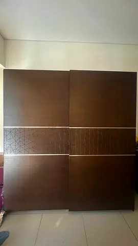 Brown Sliding Door Wardrobe with Hanging Rail — Good Condition