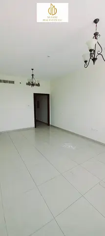 A.C FREE BUILDING+PARKING FREE+ONE MONTH FREE+GYM POOL FREE