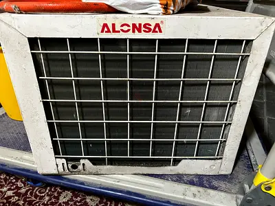 Used Alonsa Window/Wall Humidifier/Air Cooler - Functional