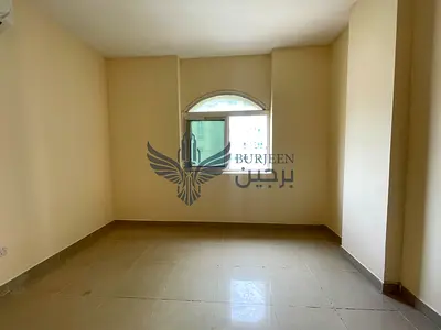 Spacious 1bhk in butina available for family split ac end gas close hall