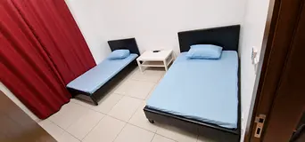 Bed space for Arab ladies available from 1st May in DSO