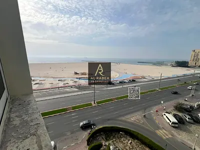 Prime location - Stunning sea view - Excellent opportunity