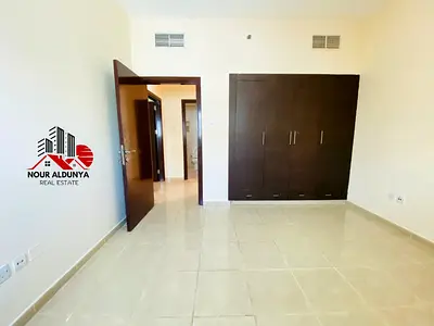 FOR BUSINESS. 2BHK FOR SHARING. BOOK NOW