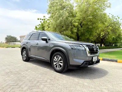 Nissan Pathfinder SL AWD 2023