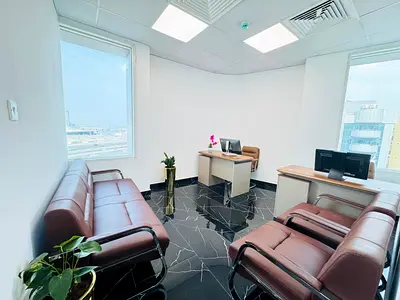 Beautiful office for rent in Dubai | Direct from Owner